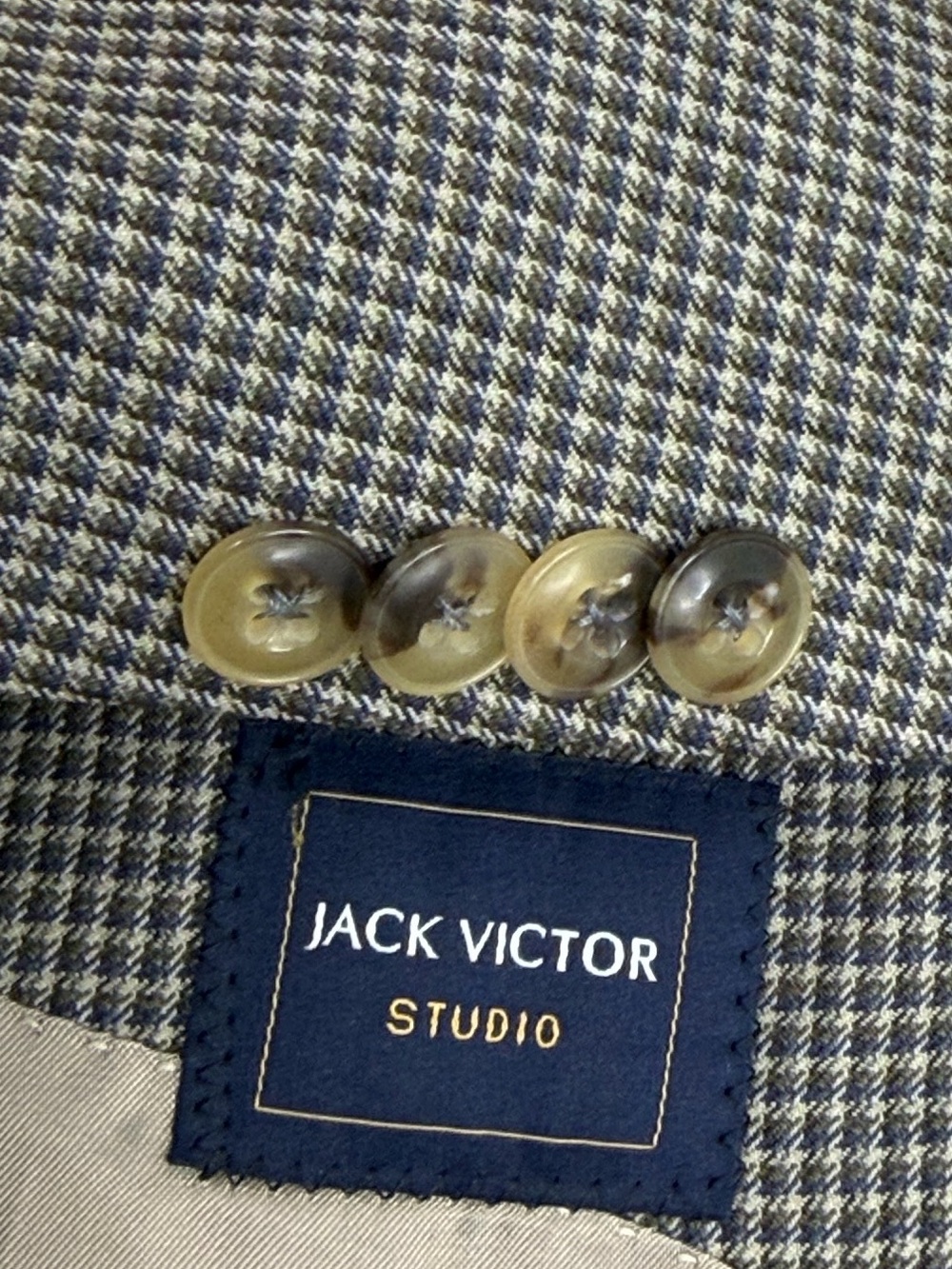 Jack Victor Sport Coat Mens 44L Gray Blue Check Wool Blazer Made in Canada